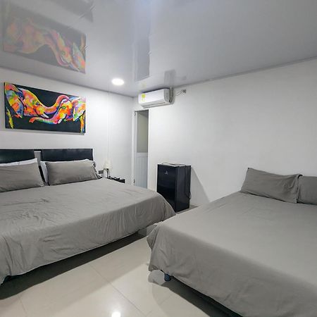 Hotel Light Plaza 아과치카 외부 사진