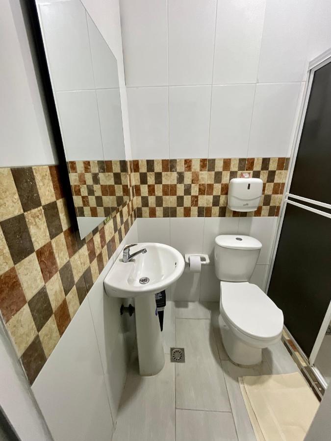 Hotel Light Plaza 아과치카 외부 사진