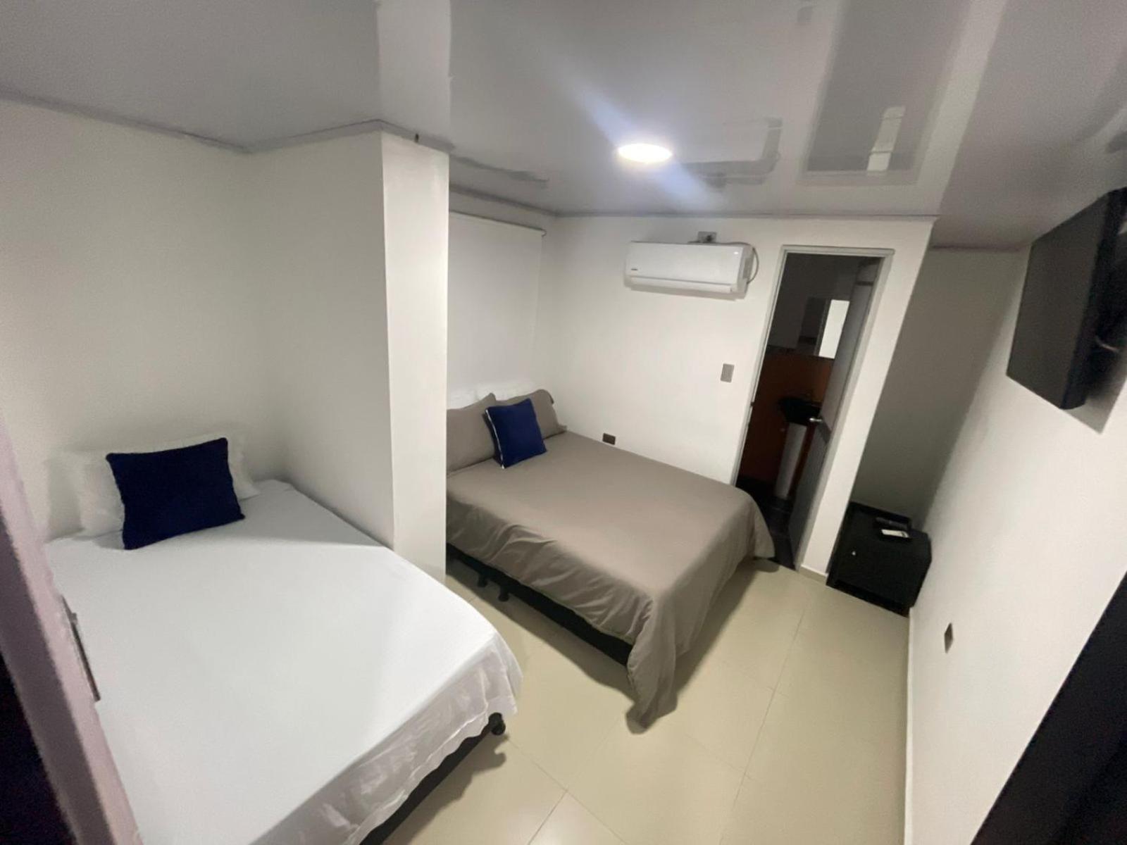 Hotel Light Plaza 아과치카 외부 사진